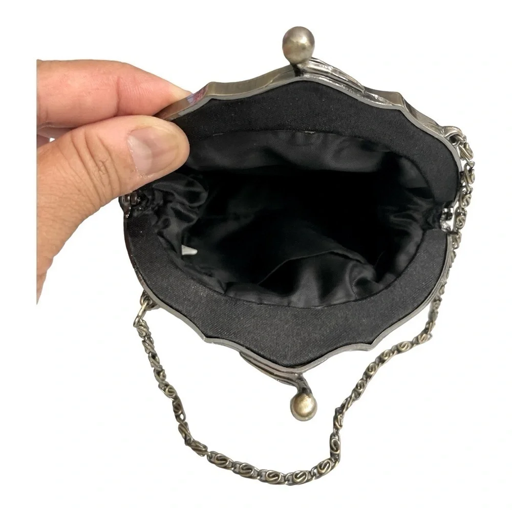 Vintage Black Lace Evening Purse with Silver Kiss Lock Frame & Chain Handle